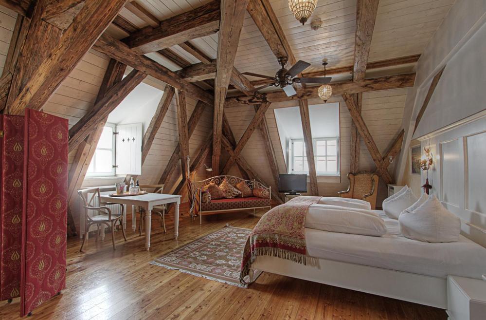 Hotel Orphee - Grosses Haus Ratisbona Quarto foto
